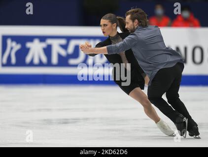 Kaitlin Hawayek e Jean-Luc Baker dagli Stati Uniti d'America durante Pairs Ice Dance, al Sud de France Arena, Montpellier, Francia il 25 marzo 2022. (Foto di Ulrik Pedersen/NurPhoto) Foto Stock