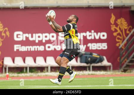 Samuela Vunisa (Rugby Calvisano) durante il Campionato Italiano Top 10 Rugby FF.OO. Rugby Vs Rugby Calvisano il 26 marzo 2022 alla Caserma Gelsomini di Roma (Foto di Luigi Mariani/LiveMedia/NurPhoto) Foto Stock