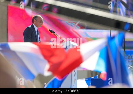 L'ex parlamentare francese Marion Marechal ha tenuto un discorso durante un rally di campagna dell'estrema destra francese Reconnete! Presidente del partito e candidato alla presidenza Eric Zemmour sulla piazza del Trocadero a Parigi il 27 marzo 2022. Gli elettori francesi si dirigano ai sondaggi nell'aprile 2022 per le elezioni presidenziali. (Foto di Michel Stoupak/NurPhoto) Foto Stock