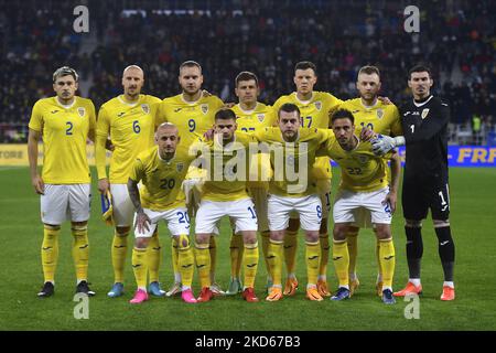 Florin Nita, Andrei Ratiu, Vlad Chiriches, Alexandru Cicaldau, George Puscas, Alexandru Maxim, Adrian Rus, Razvan Marin, Ionut Mitrita, Camora, Mihai Bordeianu in azione durante la partita internazionale amichevole tra Romania e Grecia a Stadionul Steaua il 25 marzo 2022 a Bucarest, Romania. (Foto di Alex Nicodim/NurPhoto) Foto Stock