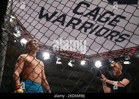 Liam Molloy ha ritratto prima del suo gioco di pesi piuma contro ben Rees durante Cage Warriors 136 al Bowlers Exhibition Centre di Manchester, Inghilterra, sabato 2nd aprile 2022. (Foto di Kieran Riley/MI News/NurPhoto) Foto Stock