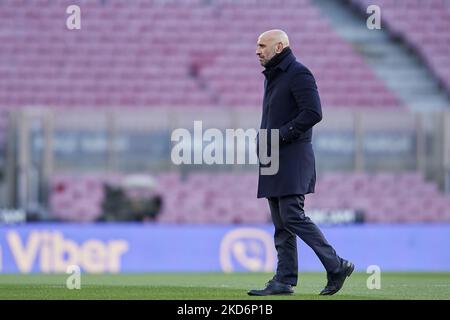 Direttore del calcio del Sevilla FC Ramon Rodriguez Verdejo 'Monchi' Priore la Liga Santander partita tra FC Barcellona e Sevilla FC a Camp Nou il 3 aprile 2022 a Barcellona, Spagna. (Foto di Jose Breton/Pics Action/NurPhoto) Foto Stock