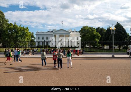 Washington DC, USA Settembre 2022 Gruppo di persone viste fuori dalla Casa Bianca Foto Stock