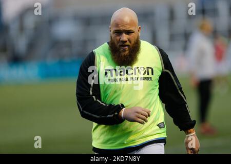 NEWCASTLE UPON TYNE, REGNO UNITO. APR 15th Kyle Cooper di Newcastle Falcons viene raffigurato prima della partita della European Rugby Challenge Cup tra Newcastle Falcons e Glasgow Warriors a Kingston Park, Newcastle, venerdì 15th aprile 2022. (Foto di Chris Lishman/MI News/NurPhoto) Foto Stock