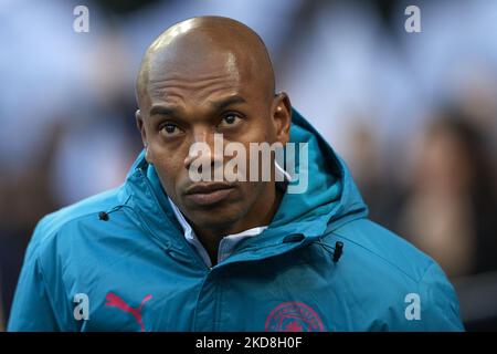 Fernandinho di Manchester City prima della semifinale della UEFA Champions League una partita tra Manchester City e il Real Madrid al City of Manchester Stadium il 26 aprile 2022 a Manchester, Regno Unito. (Foto di Jose Breton/Pics Action/NurPhoto) Foto Stock