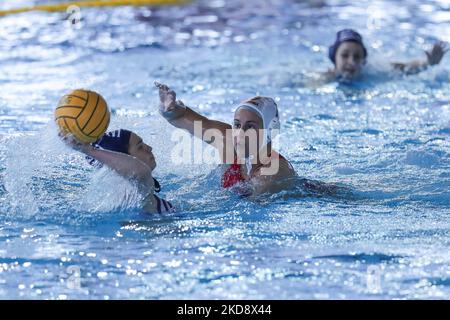 Domitilla Picozzi (SIS Roma) durante la Waterpolo Italian Series A1 Femminile Match Quarter Finals - SIS Roma vs Bogliasco il 01 maggio 2022 al Polo Acquatico Frecciarossa di Roma (Foto di Luigi Mariani/LiveMedia/NurPhoto) Foto Stock