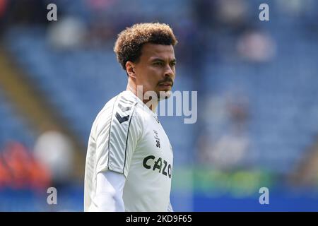 Il DELE Alli di Everton si scalda davanti al calcio d'inizio durante la partita della Premier League tra Leicester City ed Everton al King Power Stadium di Leicester domenica 8th maggio 2022. (Foto di Jon Hobley/MI News/NurPhoto) Foto Stock