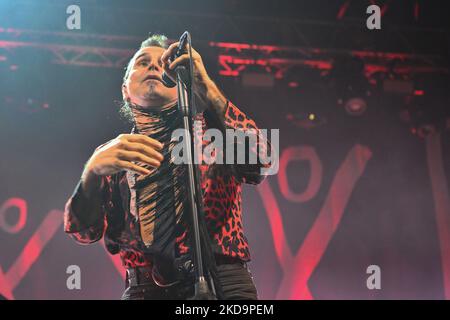 Piero Pelu durante il Concerto di Litfiba ultimo giro 1980 2022 all'Atlantico il 11th maggio 2022 a Roma. (Foto di Domenico Cippitelli/LiveMedia/NurPhoto) Foto Stock