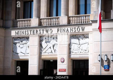 Ministero delle Finanze polacco a Varsavia, Polonia il 16 maggio 2022 (Foto di Mateusz Wlodarczyk/NurPhoto) Foto Stock