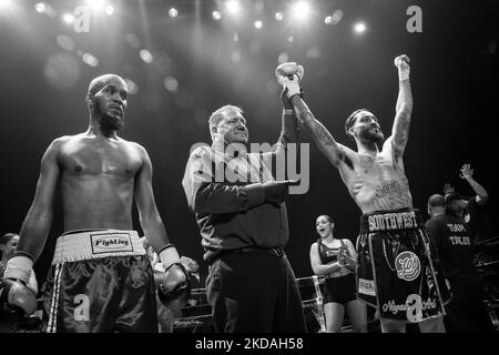 Dawne Taylor ha difeso il suo tappeto erboso al Motor City Casino di Detroit, Michigan, facendo un rapido lavoro del suo avversario Marshawn Hughes con un primo turno di knockout, raggiungendo un record professionale di 4-0 il 13 maggio 2022. (Foto di Adam J. Dewey/NurPhoto) Foto Stock