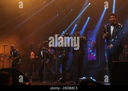 Gruppo vocale americano The Temptations Revue Feat Glenn Leonard suona al Java Jazz Festival 2022 del 17th (Photo by Eddy Purwento/NurPhoto) Foto Stock