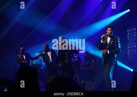 Gruppo vocale americano The Temptations Revue Feat Glenn Leonard suona al Java Jazz Festival 2022 del 17th (Photo by Eddy Purwento/NurPhoto) Foto Stock