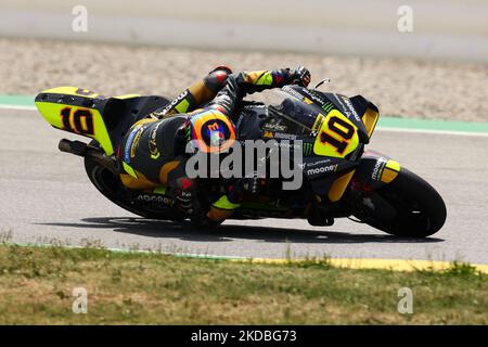 Luca Marini, dall'Italia, in sella alla moto Mooney VR46 Racing Team sulla Catalunya Moto GP Qualifiche del 4 giugno 2022 a Barcellona. (Foto di Joan Cros/NurPhoto) Foto Stock