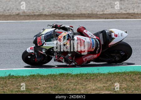 Takaaki Nakagami dal Giappone LCR Honda IDEMITSU con Honda durante il MotoGP Gran Premi Monster Energy de Catalunya al circuito di Barcellona-Catalunya a Barcellona. (Foto di DAX Images/NurPhoto) Foto Stock