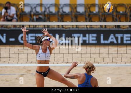 Cali/Tega (Italia) durante i Campionati mondiali di Beach Volley Beach Volley (day2) del 11 giugno 2022 al Foro Italico di Roma (Foto di Luigi Mariani/LiveMedia/NurPhoto) Foto Stock