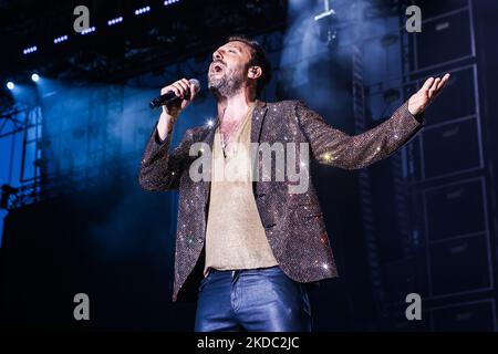 Cesare Cremonini in concerto allo Stadio Giuseppe Meazza di San Siro a Milano il 13 2022 giugno. (Foto di Mairo Cinquetti/NurPhoto) Foto Stock