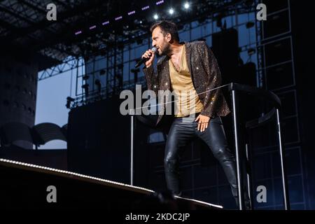 Cesare Cremonini in concerto allo Stadio Giuseppe Meazza di San Siro a Milano il 13 2022 giugno. (Foto di Mairo Cinquetti/NurPhoto) Foto Stock