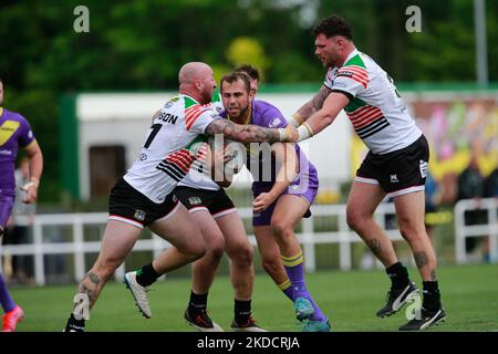 NEWCASTLE UPON TYNE, REGNO UNITO. GIUGNO 26th Lewis Peachey di Newcastle Thunder in azione durante la partita di campionato TRA Newcastle Thunder e Workington Town a Kingston Park, Newcastle Domenica 26th Giugno 2022. (Foto di Chris Lishman/MI News/NurPhoto) Foto Stock