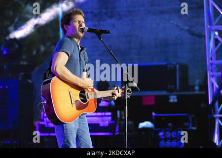 James Blunt concerto dal vivo all'Anfiteatro del Vittoriale di Gardone Riviera Brescia 27 2022 giugno (Foto di Andrea Ripamonti/NurPhoto) Foto Stock