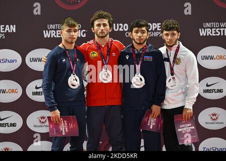 Daviti ABDALADZE (GEO) vs Khamzat Timourovitch ARSAMERZOUEV (fra)) durante la finale dei Campionati europei Greco-Romani Freestyle 61kg U20 al PalaPellicone - FIJLKAM, 3th luglio 2022, Roma, Italia (Foto di Domenico Cippitelli/LiveMedia/NurPhoto) Foto Stock