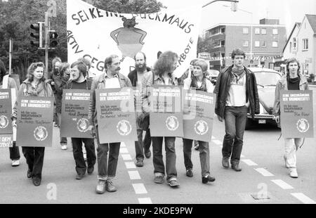 Le persone colpite dal Decreto radicale e i loro amici hanno dimostrato 19 82 contro i divieti professionali, Germania Foto Stock