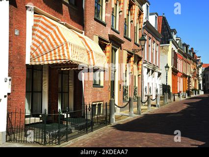 La città olandese di Friesland è stata eletta capitale europea della cultura 2018, Cityscapes il 7,5. 2018 a Leeuwarden, NDL, Paesi Bassi Foto Stock