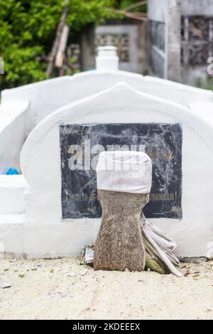 Siti di tomba di Badjao con 'sunduk' a Mindanao, Filippine Foto Stock