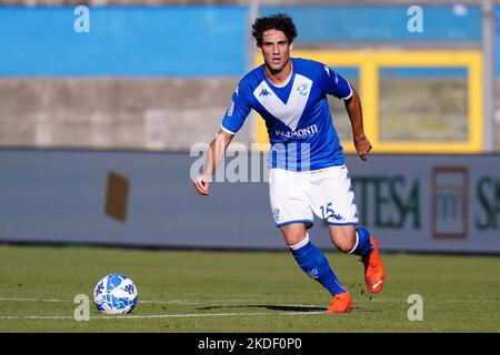 Stadio Mario Rigamonti, Brescia, Italia, 05 novembre 2022, Andrea Cistana (Brescia FC) durante il Brescia Calcio vs Ascoli Calcio - Campionato Italiano di calcio Serie B. Foto Stock