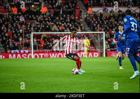 Sunderland AFC inoltra Amad Diallo in azione contro Cardiff City nel campionato Sky Bet. Foto Stock