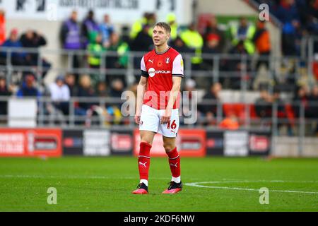 AESSEAL New York Stadium, Rotherham, Inghilterra - 5th novembre 2022 Jamie Lindsay (16) di Rotherham United - durante il gioco Rotherham v Norwich City, Sky Bet Championship, 2022/23, AESSEAL New York Stadium, Rotherham, Inghilterra - 5th novembre 2022 Credit: Arthur Haigh/WhiteRosePhotos/Alamy Live News Foto Stock