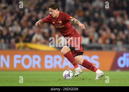 Roma, Italia. 06th Nov 2022. Nicolo Zaniolo di AS Roma durante la Serie Una partita di calcio tra AS Roma e SS Lazio allo stadio Olimpico di Roma (Italia), 6th novembre 2022. Foto Antonietta Baldassarre/Insidefoto Credit: Insidefoto di andrea staccioli/Alamy Live News Foto Stock