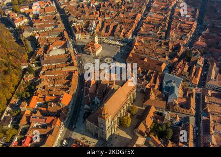 Città vecchia di Brasov in autunno Foto Stock