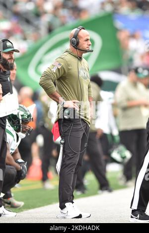 East Rutherford, New Jersey, Stati Uniti. 6th Nov 2022. New York Jets Head Coach ROBRT SALEH è visto al MetLife Stadium a East Rutherford New Jersey New York sconfigge Buffalo 20 a 17 (Credit Image: © Brooks von Arx/ZUMA Press Wire) Foto Stock