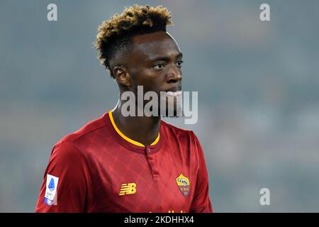 Roma, Italia. 06th Nov 2022. Tammy Abraham di AS Roma durante il calcio Serie A Match, Stadio Olimpico, AS Roma contro Lazio, 06th Nov 2022 Photographer01 Credit: Independent Photo Agency/Alamy Live News Foto Stock