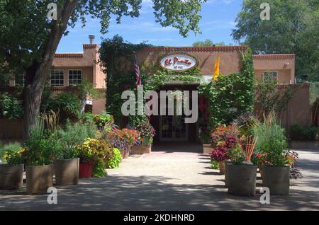 Famoso ristorante El Pinto ad Albuquerque, New Mexico Foto Stock