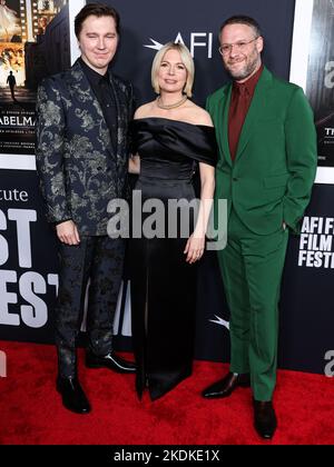 HOLLYWOOD, LOS ANGELES, CALIFORNIA, USA - 06 NOVEMBRE: Paul Dano, Michelle Williams e Seth Rogen arrivano al 2022° AFI Fest - closing Night Special Screening of Universal Pictures' 'The Fabelmans' tenuto al TCL Chinese Theatre IMAX il 6 novembre 2022 a Hollywood, Los Angeles, California, Stati Uniti. (Foto di Xavier Collin/Image Press Agency) Foto Stock