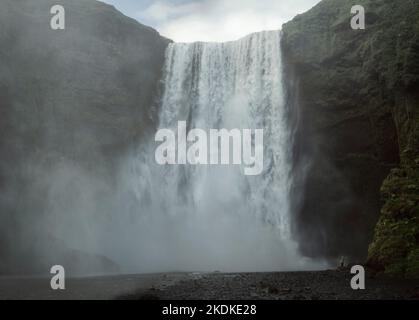 Skogafoss cascata in Islanda Foto Stock