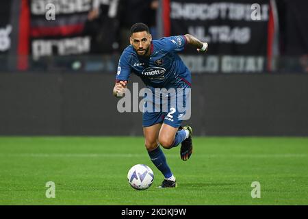 Dylan Bronn di US Salernitana gesto durante la Serie A match tra US Salernitana e US Cremonese allo Stadio Arechi di Salerno, Italia il 5 novembre Foto Stock