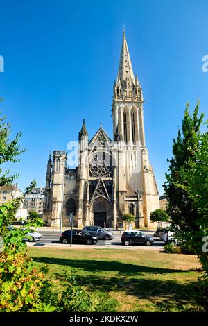 Caen Normandia Francia. Chiesa di San Pietro Foto Stock