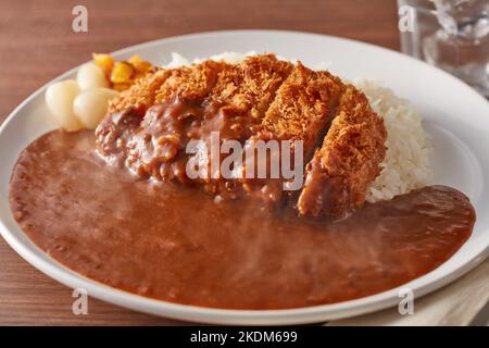 Piatto di riso al curry in stile giapponese Foto Stock