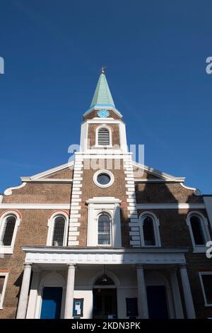 La Grosvenor Chapel è una chiesa anglicana costruita nel 1730, 24 South Audley Street, Mayfair, Londra, Regno Unito. 14 settembre 2022 Foto Stock