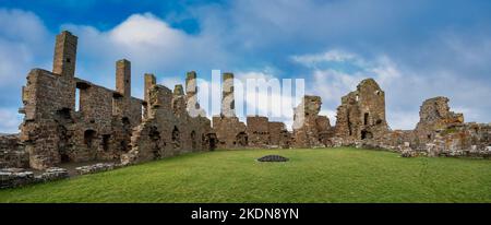 L'immagine è delle rovine di ciò che rimane del medievale 16th ° secolo Conte's Palace a Birsay, in precedenza Robert Stewart il 1st ° Conte di Orkney Foto Stock