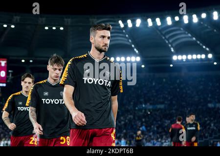 Roma, Italia. 06th Nov 2022. Bryan Cristante di AS Roma durante la Serie Una partita tra Roma e Lazio allo Stadio Olimpico di Roma il 6 novembre 2022. Credit: Giuseppe Maffia/Alamy Live News Foto Stock