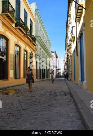 Fuori per le strade di l'Avana, Cuba Foto Stock