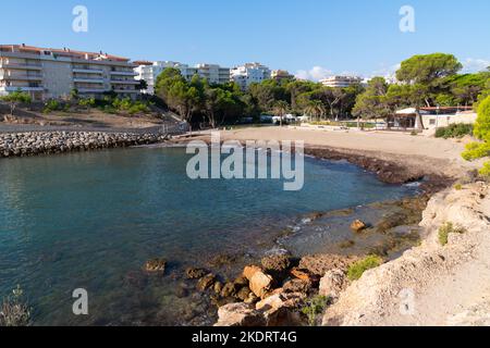 L'Ametlla de Mar spiaggia Cala de Pixavaques vicino al campeggio Nautic Spagna Costa Dorada Foto Stock