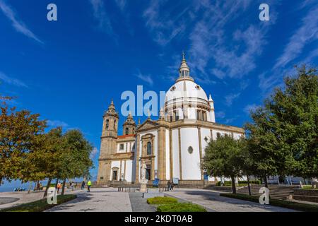 Braga, Portogallo - 1 novembre 2022: Santuario di nostra Signora di Sameiro è un santuario mariano situato a Braga, Portogallo. Foto Stock