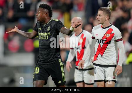 Rodrygo va del Real Madriddurante la partita la Liga tra Rayo Vallecano e il Real Madrid disputata allo Stadio di Vallecas il 7 novembre 2022 a Madrid, Spagna. (Foto di Bagu Blanco / PRESSIN) Foto Stock