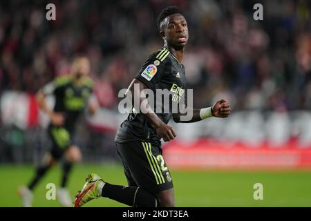 Vinicius Jr di Real Madridduring la Liga match tra Rayo Vallecano e Real Madrid disputata al Vallecas Stadium il 7 novembre 2022 a Madrid, Spagna. (Foto di Bagu Blanco / PRESSIN) Foto Stock