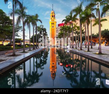 Hong Kong - Vista Notturna Old Clock Tower Foto Stock