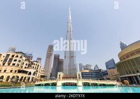 Dubai, Emirati Arabi Uniti - 28 maggio 2021: Dubai Burj Khalifa Kalifa Skyscraper Skyline Architecture Mall a Dubai, Emirati Arabi Uniti. Foto Stock